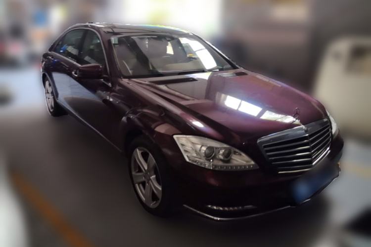 Used Mercedes-Benz S-Class 2010 S 400 L HYBRID Front Right 45 Deg