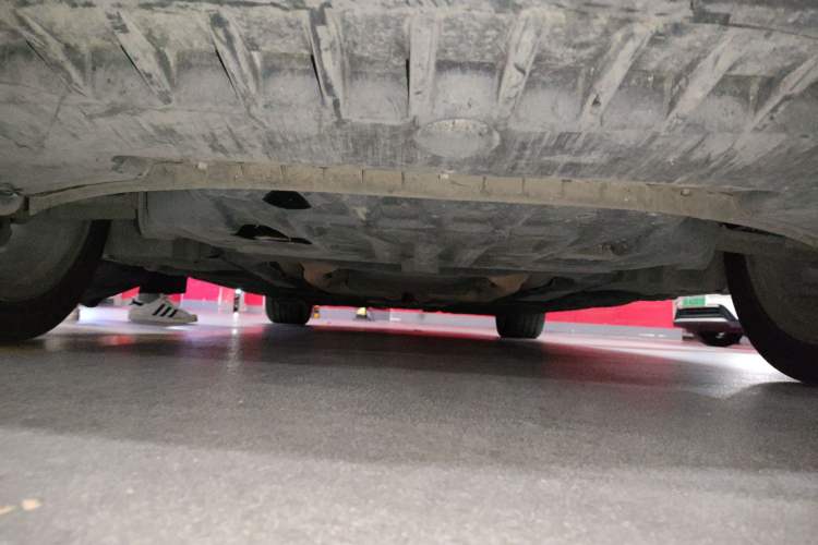 Used Mercedes-Benz S-Class 2010 S 400 L HYBRID Chassis Front
