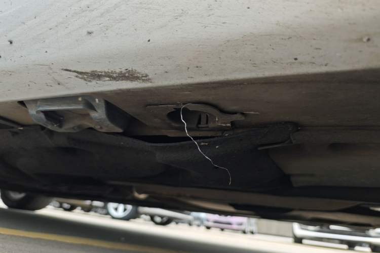 Used Mercedes-Benz S-Class 2010 S 400 L HYBRID Chassis Front Right