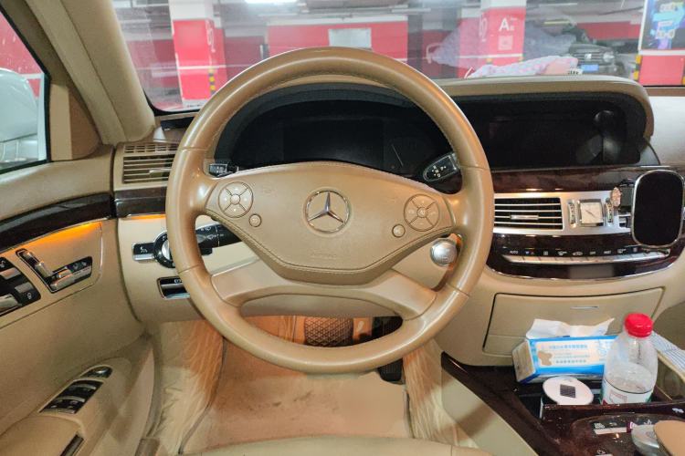 Used Mercedes-Benz S-Class 2010 S 400 L HYBRID Steering Wheel