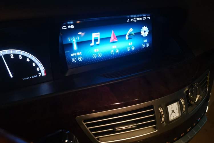 Used Mercedes-Benz S-Class  Audio And AC Panel