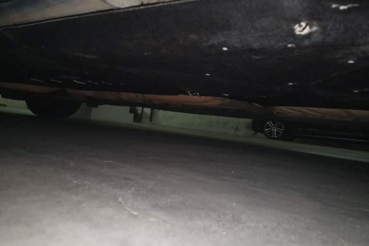 Used Mercedes-Benz S-Class  Chassis Rear Left