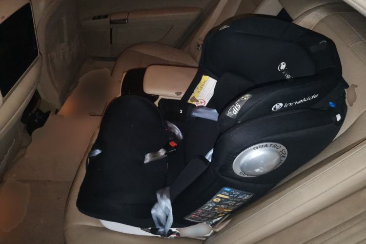 Used Mercedes-Benz S-Class  Left Rear Seat