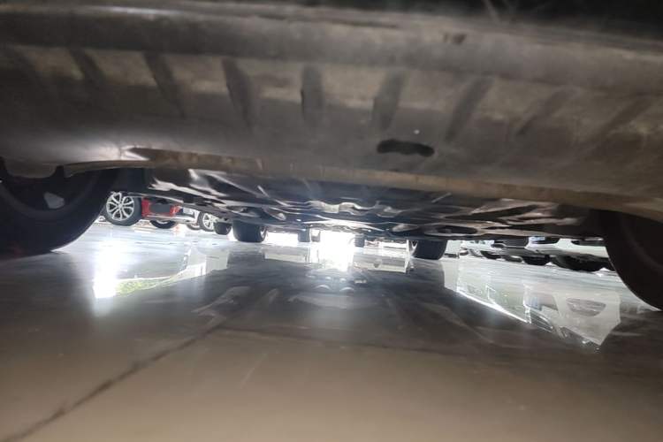 Used Mercedes-Benz S-Class 2011 S 350 L CGI Chassis Front