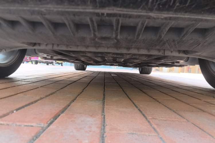 Used Mercedes-Benz S-Class 2011 S 350 L CGI Chassis Front