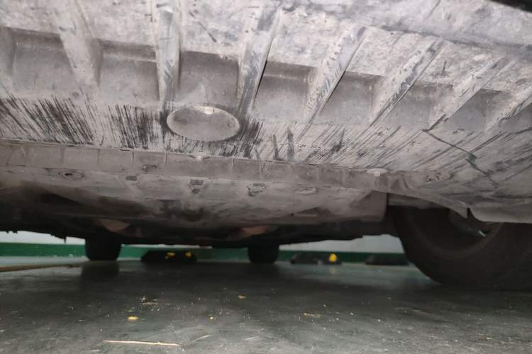 Used Mercedes-Benz S-Class 2011 S 350 L CGI Chassis Front