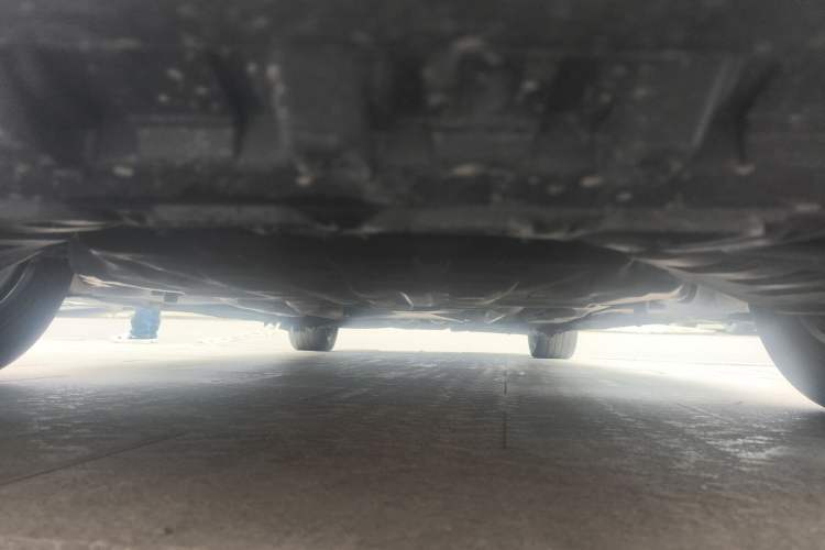 Used Mercedes-Benz S-Class 2011 S 350 L CGI Chassis Front