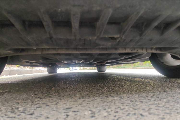 Used Mercedes-Benz S-Class 2011 S 350 L CGI Chassis Front
