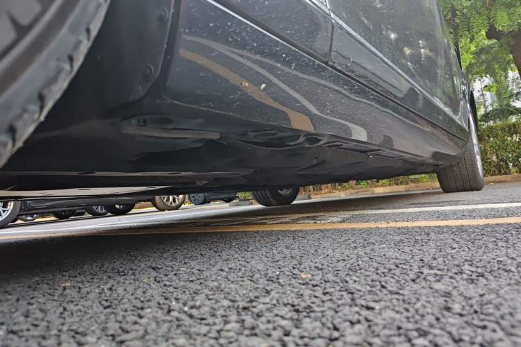 Used Mercedes-Benz S-Class 2011 S 350 L CGI 4MATIC Chassis Front Left