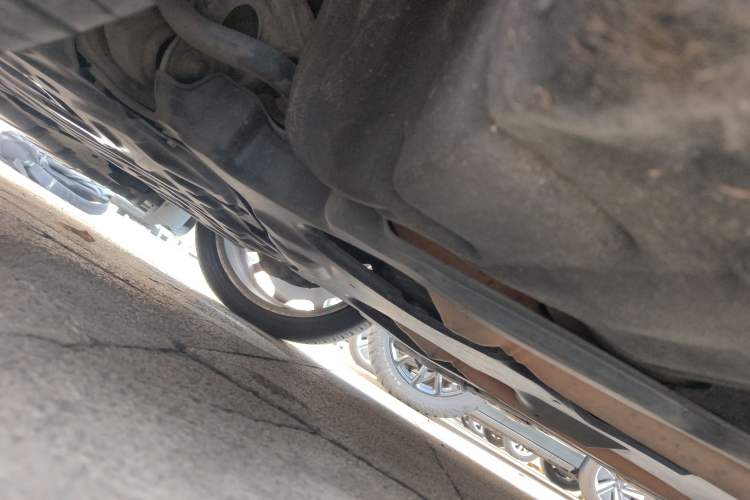 Used Mercedes-Benz S-Class 2011 S 350 L CGI Chassis Front Left