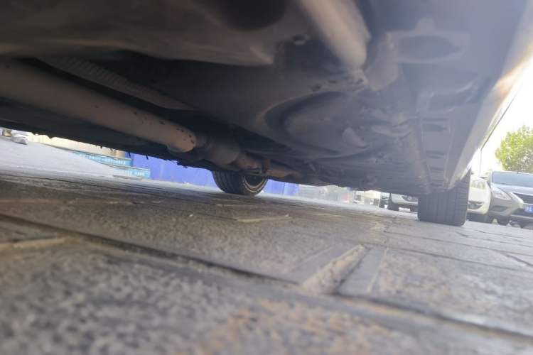 Used Mercedes-Benz S-Class 2011 S 350 L CGI Chassis Front Left