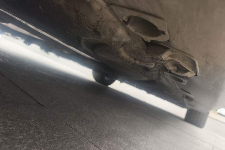Used Mercedes-Benz S-Class 2011 S 350 L CGI Chassis Front Left