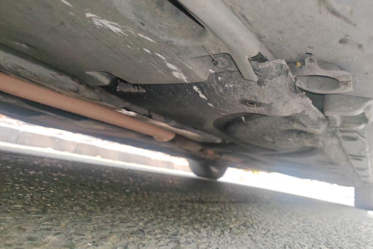 Used Mercedes-Benz S-Class 2011 S 350 L CGI Chassis Front Left