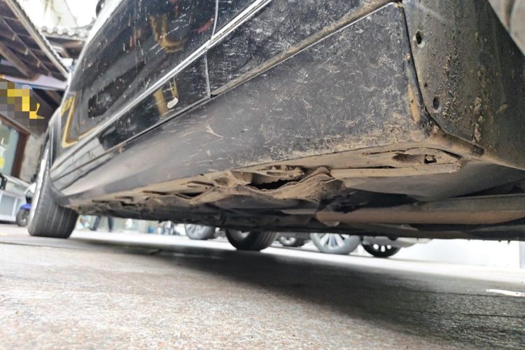 Used Mercedes-Benz S-Class  Chassis Front Right