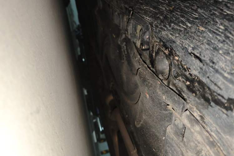 Used Mercedes-Benz S-Class 2011 S 350 L CGI Chassis Front Right