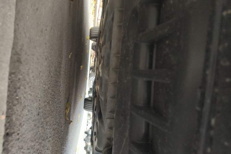 Used Mercedes-Benz S-Class 2011 S 350 L CGI Chassis Front