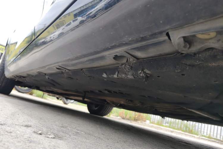 Used Mercedes-Benz S-Class 2011 S 500 L CGI 4MATIC Chassis Rear Left