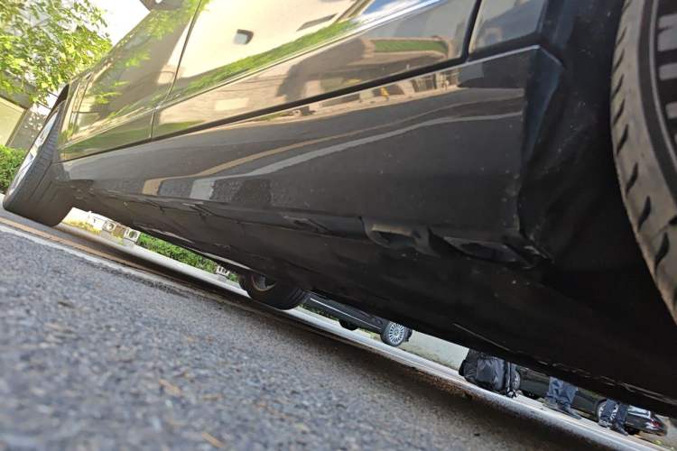 Used Mercedes-Benz S-Class 2011 S 350 L CGI 4MATIC Chassis Rear Left