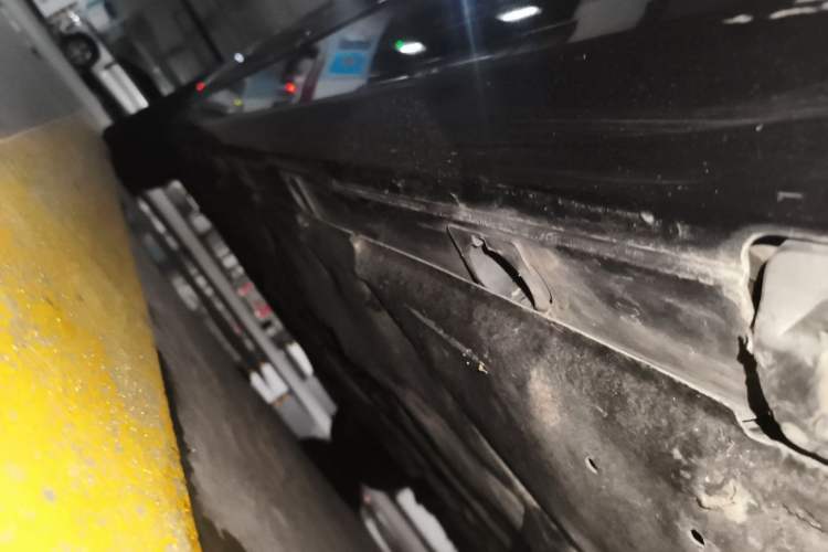 Used Mercedes-Benz S-Class 2011 S 350 L CGI Chassis Rear Left