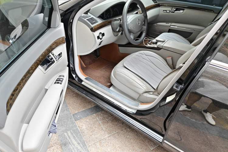 Used Mercedes-Benz S-Class  Driver Seat