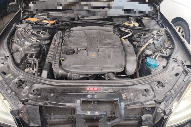 Used Mercedes-Benz S-Class 2011 S 350 L CGI 4MATIC Engine Bay