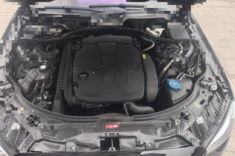 Used Mercedes-Benz S-Class 2011 S 350 L CGI Engine Bay
