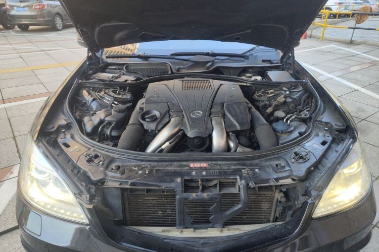 Used Mercedes-Benz S-Class 2011 S 500 L CGI 4MATIC Engine Bay