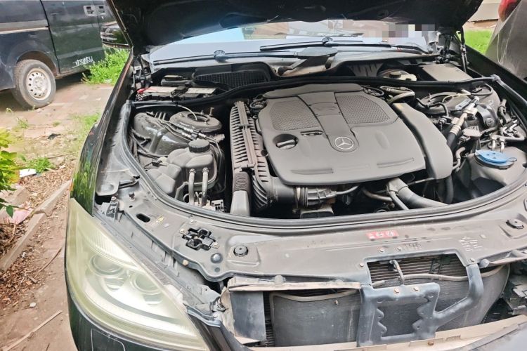 Used Mercedes-Benz S-Class 2011 S 350 L CGI 4MATIC Engine Bay Right