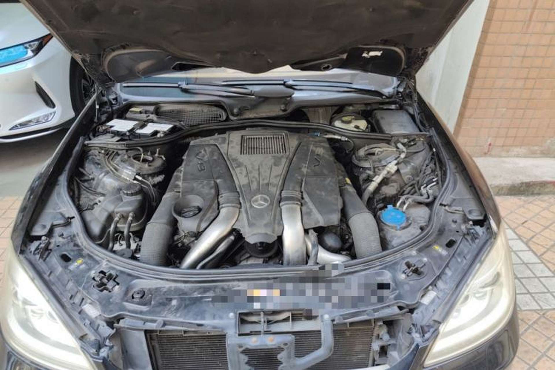 Used Mercedes-Benz S-Class 2011 S 500 L CGI 4MATIC Engine Bay