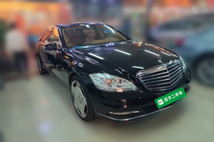 Used Mercedes-Benz S-Class 2011 S 500 L CGI 4MATIC Front Right 45 Deg