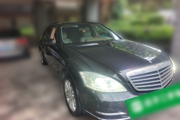 Used Mercedes-Benz S-Class 2011 S 500 L CGI 4MATIC Front Right 45 Deg