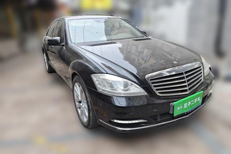 Used Mercedes-Benz S-Class  Front Right 45 Deg