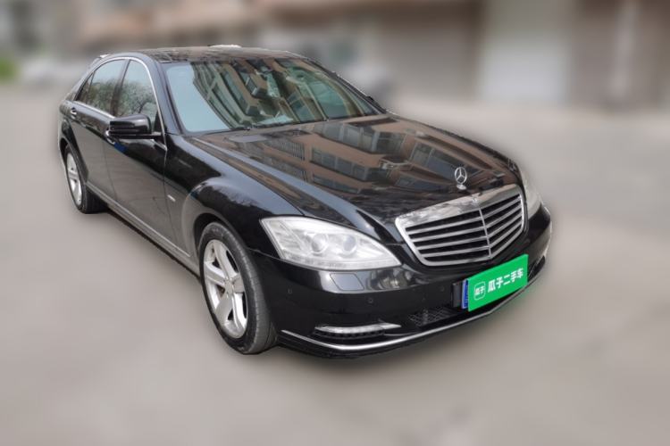 Used Mercedes-Benz S-Class 2011 S 350 L CGI 4MATIC Front Right 45 Deg