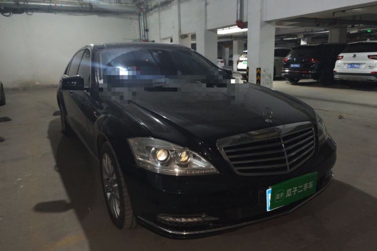 Used Mercedes-Benz S-Class 2011 S 350 L CGI Front Right 45 Deg
