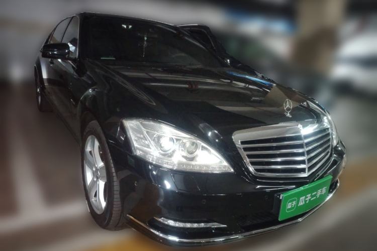 Used Mercedes-Benz S-Class 2011 S 350 L CGI 4MATIC Front Right 45 Deg