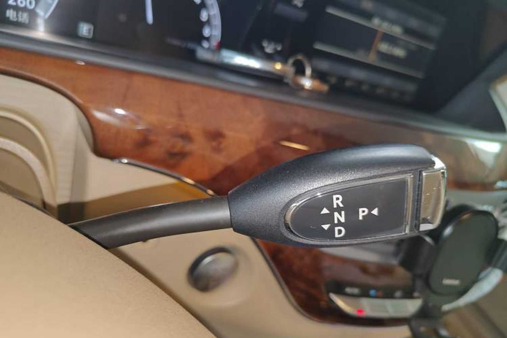 Used Mercedes-Benz S-Class 2011 S 350 L CGI Gear Lever