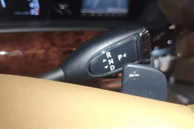 Used Mercedes-Benz S-Class 2011 S 350 L CGI Gear Lever