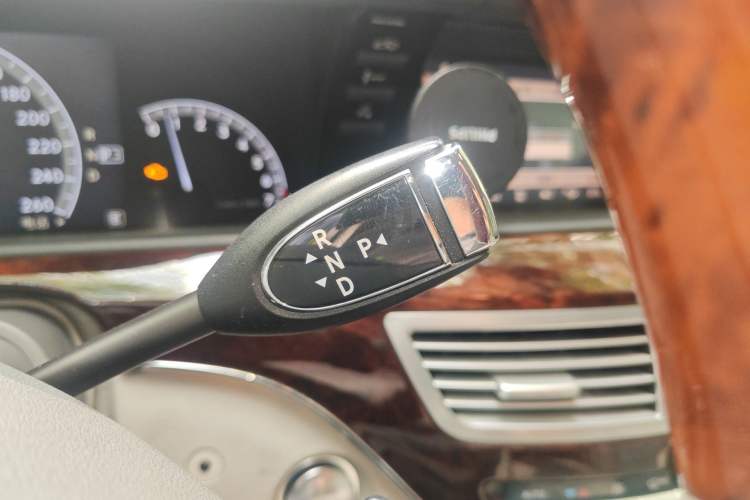 Used Mercedes-Benz S-Class 2011 S 350 L CGI Gear Lever