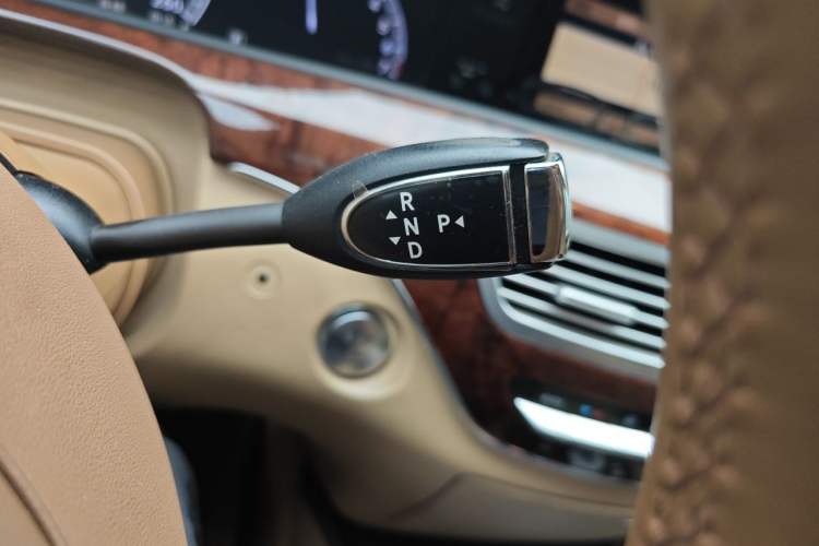 Used Mercedes-Benz S-Class 2011 S 350 L CGI Gear Lever