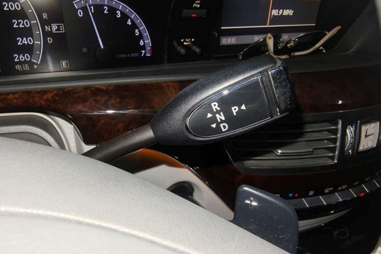 Used Mercedes-Benz S-Class 2011 S 350 L CGI Gear Lever