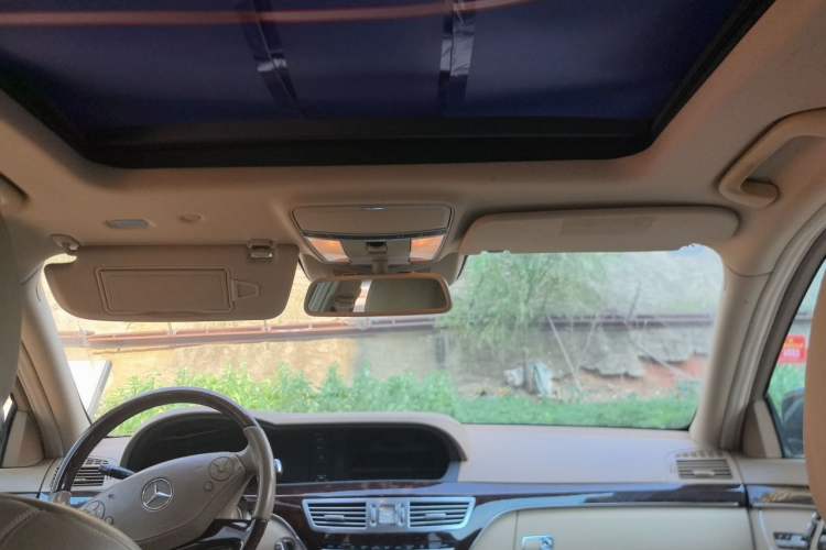 Used Mercedes-Benz S-Class 2011 S 350 L CGI Headliner