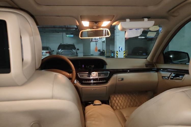 Used Mercedes-Benz S-Class 2011 S 350 L CGI Headliner