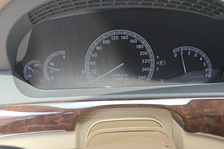 Used Mercedes-Benz S-Class 2011 S 350 L CGI Instrument Cluster