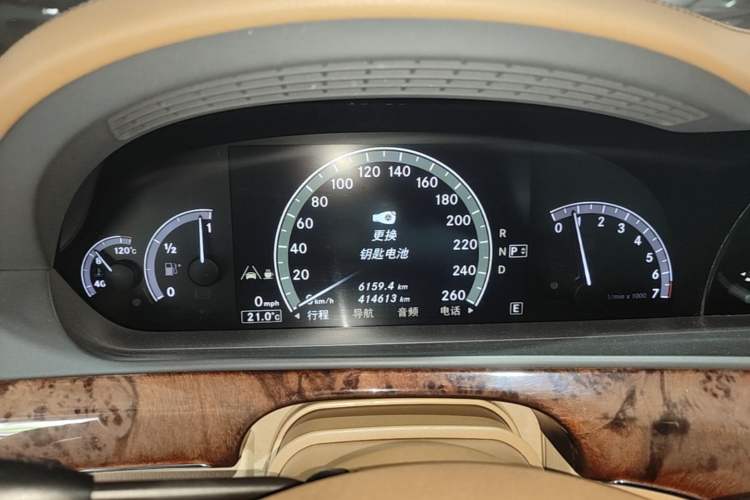 Used Mercedes-Benz S-Class 2011 S 350 L CGI Instrument Cluster