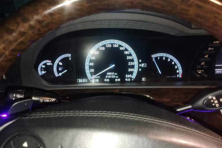 Used Mercedes-Benz S-Class 2011 S 350 L CGI Instrument Cluster