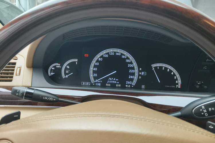 Used Mercedes-Benz S-Class 2011 S 350 L CGI Instrument Cluster