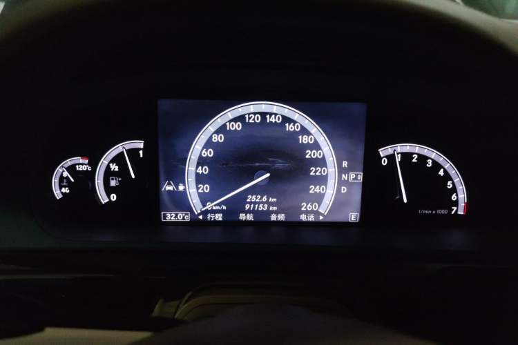 Used Mercedes-Benz S-Class 2011 S 350 L CGI Instrument Cluster