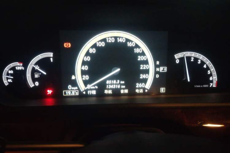 Used Mercedes-Benz S-Class 2011 S 350 L CGI 4MATIC Instrument Cluster