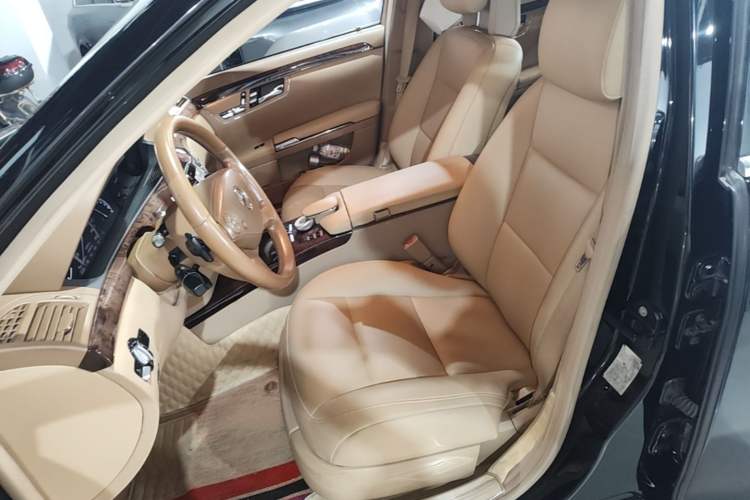 Used Mercedes-Benz S-Class 2011 S 350 L CGI Left Front Seat