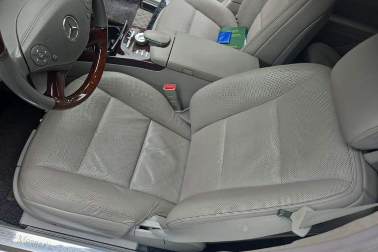 Used Mercedes-Benz S-Class 2011 S 500 L CGI 4MATIC Left Front Seat